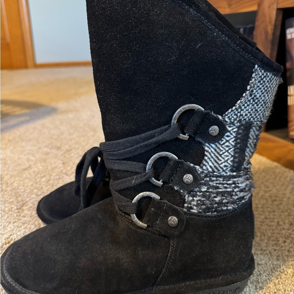 BearPaw Suade Boots, Black with knit details - Women’s Size 8